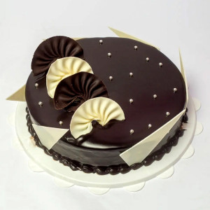 black-beauty-cake-1